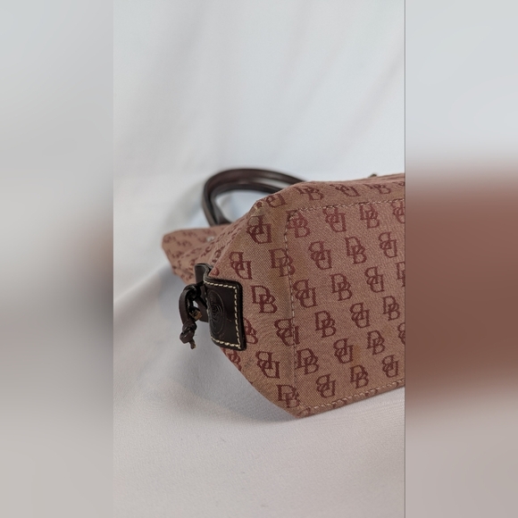 Dooney & Bourke Signature Monogrammed Tassel Tote Burgundy Canvas Brown Leather - Picture 5 of 12